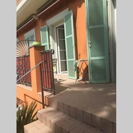 T2 45m Front De Climatisation Jacuzzi Apartment